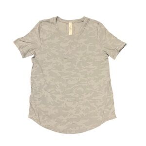 Lululemon Women's Gray Camo Top